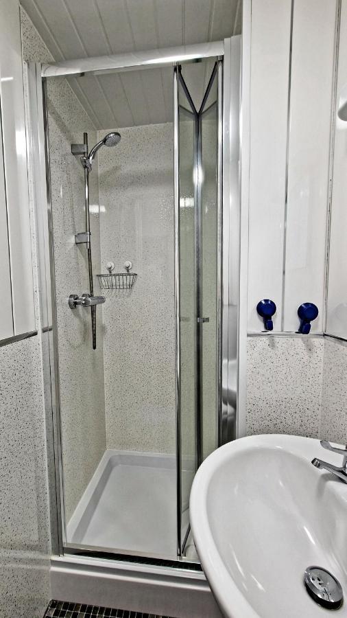 لاندودنو Breeze B&B المظهر الخارجي الصورة