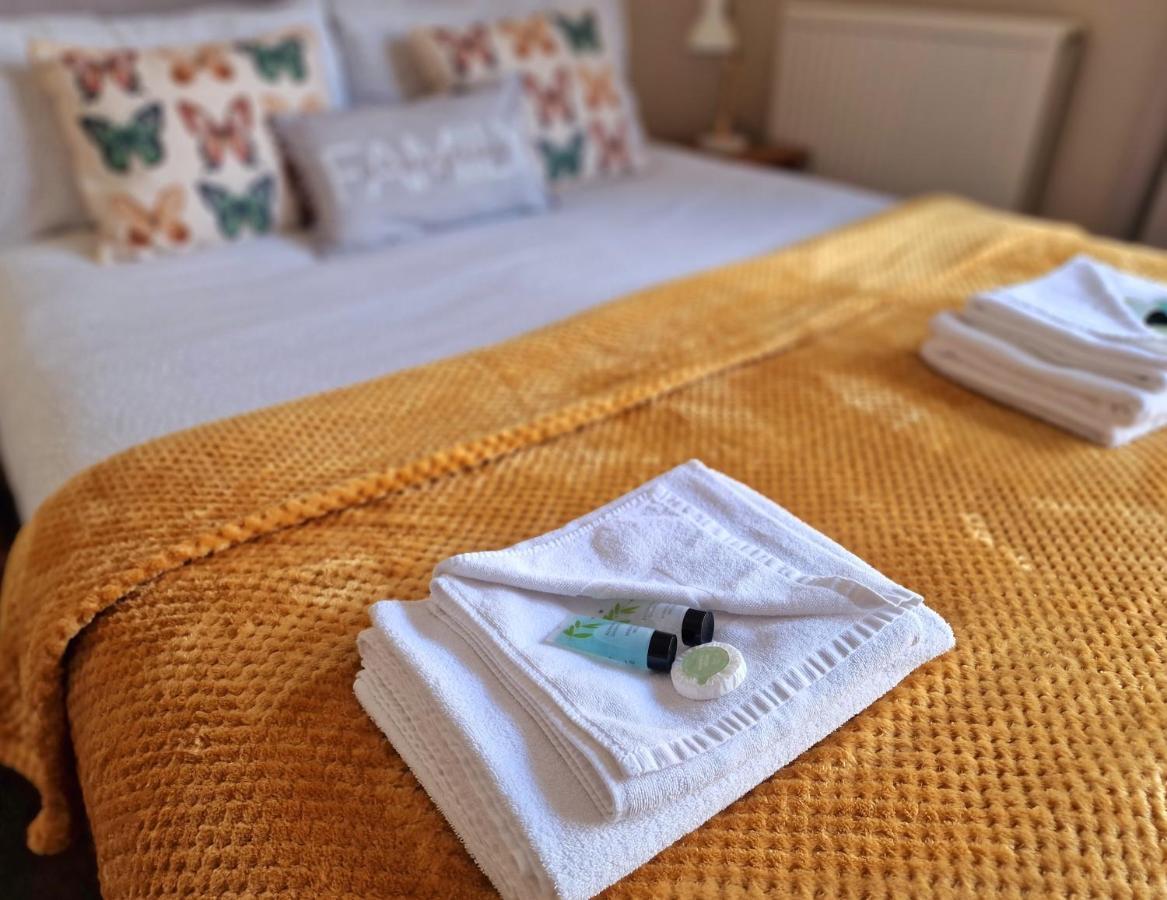 لاندودنو Breeze B&B المظهر الخارجي الصورة